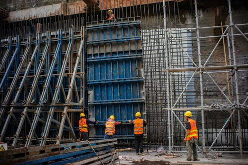 成都首座无柱车站亮相，13号线一期建设工程管理再升级